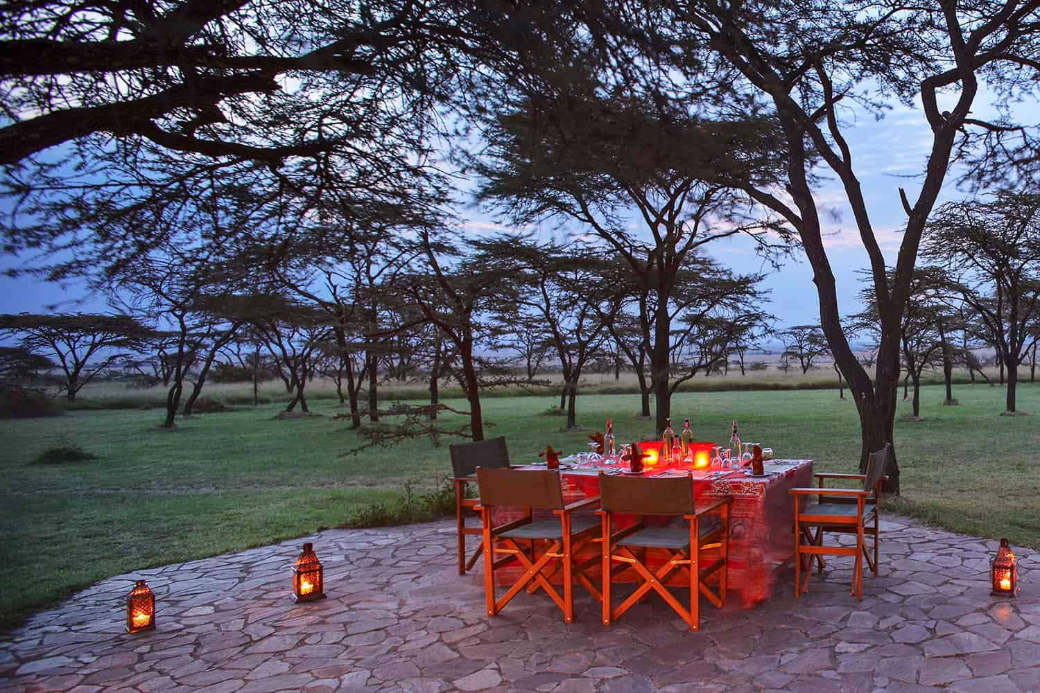 Masai Mara Hotels - Topi Mara Bush House Out Dining