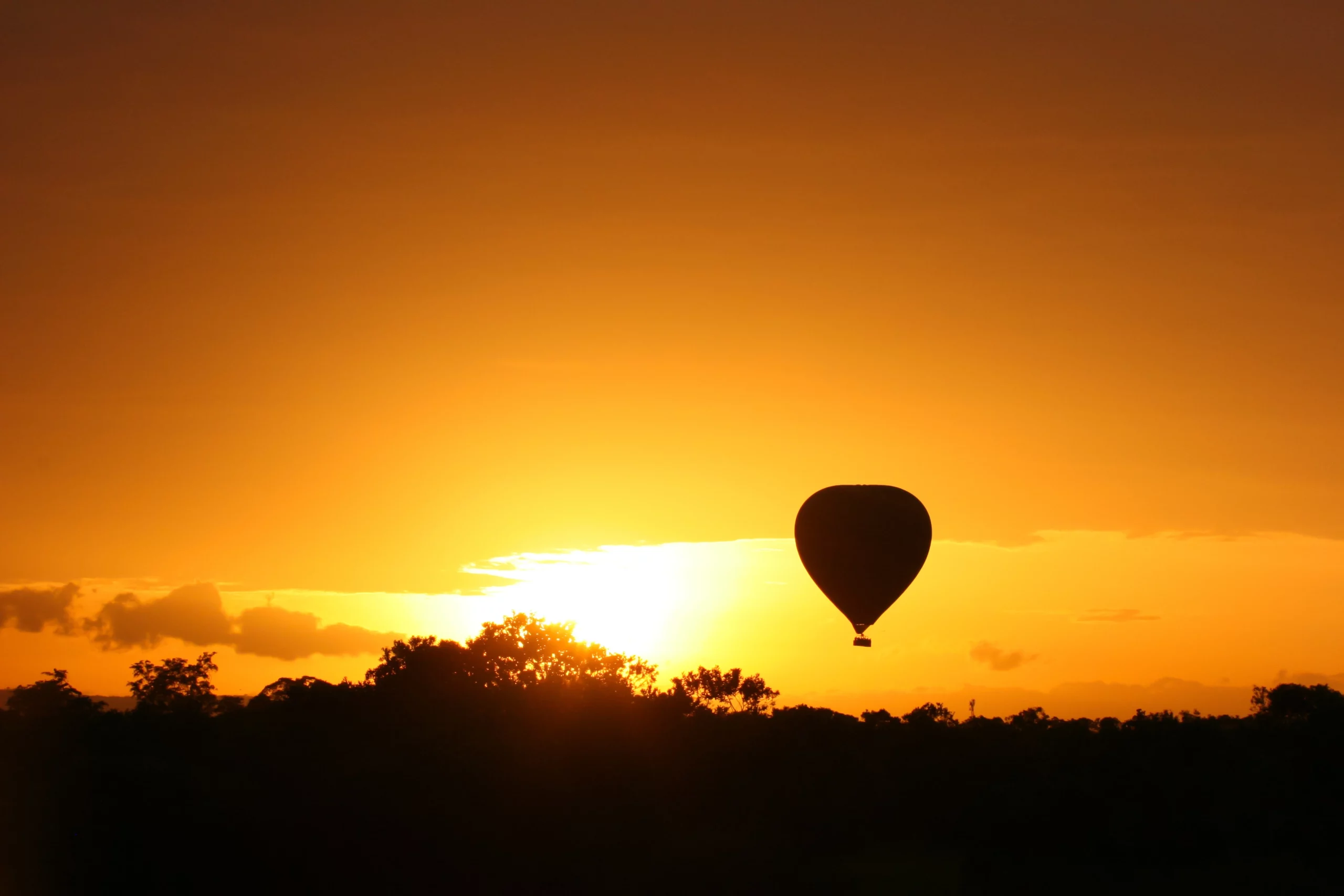 Tours in Kenya - hot air balloon