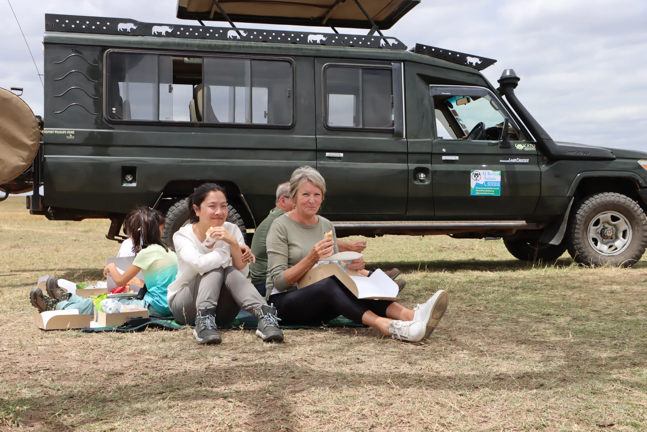 Enjoying picnic lunch